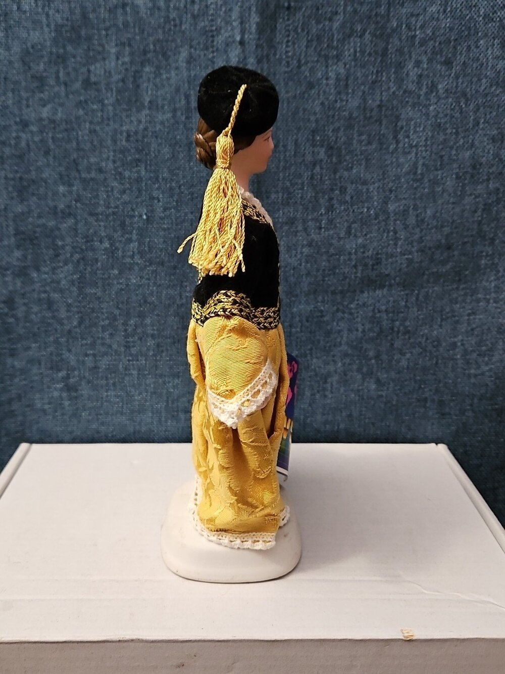 Vintage Evelt Themis Porcelain Doll | Handmade in Greece | Traditional Costume | - Picture 16 of 16